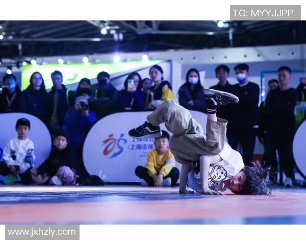 上海街舞队荣登全国街舞排行榜第十名展现实力与魅力 上海街舞队荣登全国街舞排行榜第十名展现实力与魅力